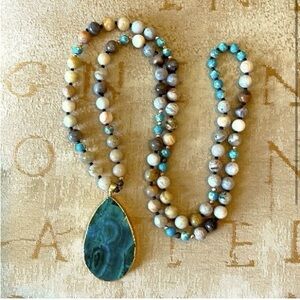NWOT Bohemian Style gemstone necklace with drop stone pendant 38”